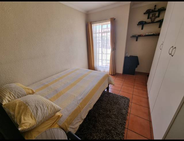 5 BEDROOM HOUSE FOR SALE IN BRACKENDOWNS
